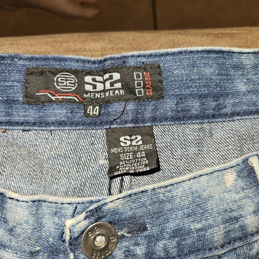 Designer - Picture 2 of 2